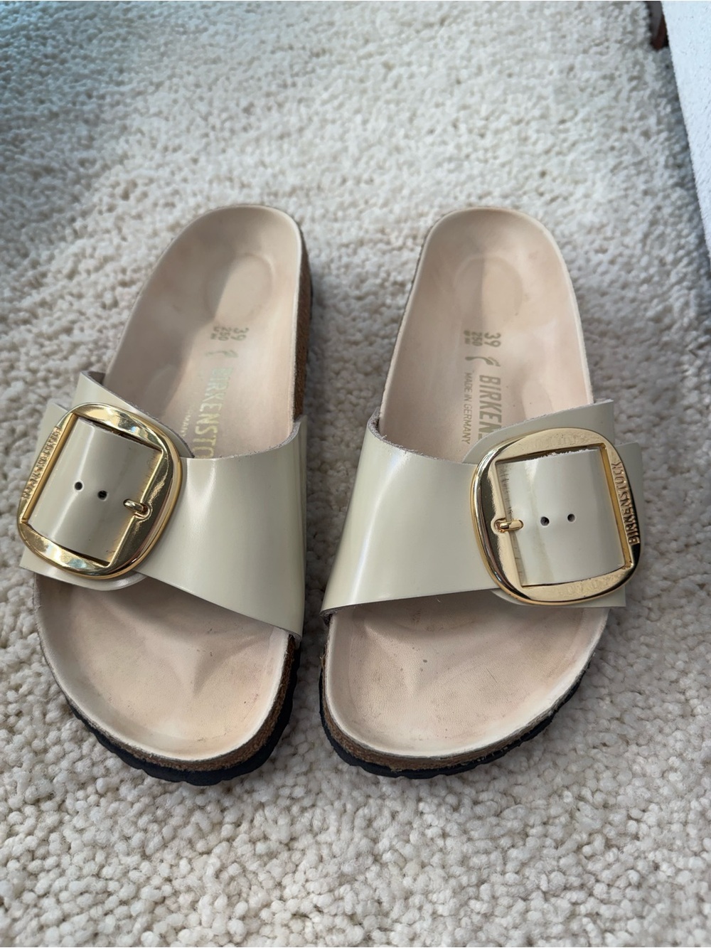 Birkenstock Madrid Big Buckle Patent Slide - Cream with Gold Buckle